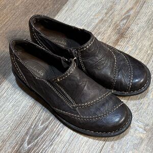 Clarks Women's Dark Brown Leather Loafers